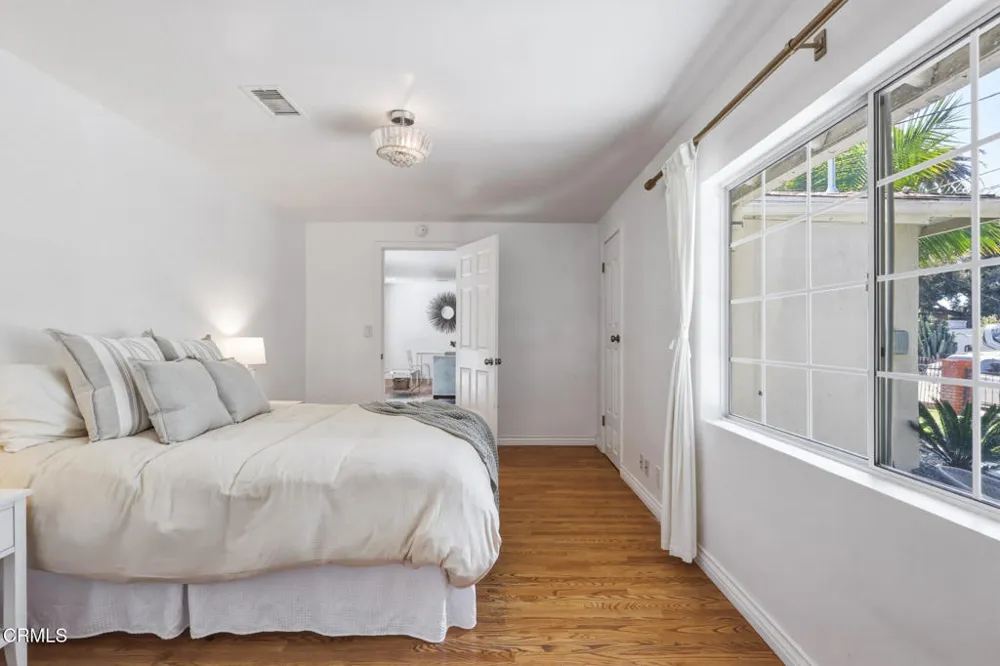 605 Ventura Street Altadena, CA 91001