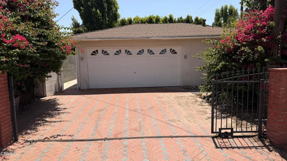 605 Ventura Street Altadena, CA 91001