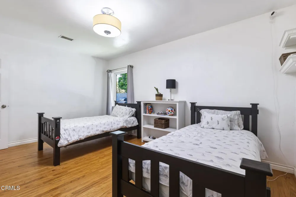 605 Ventura Street Altadena, CA 91001