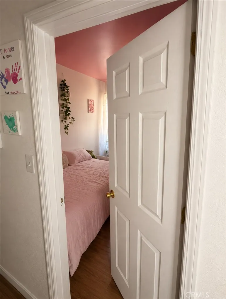 5952 Priory Bell Gardens, CA 90201