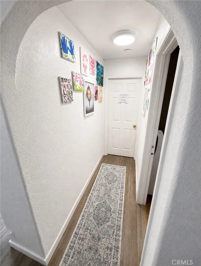 5952 Priory Bell Gardens, CA 90201