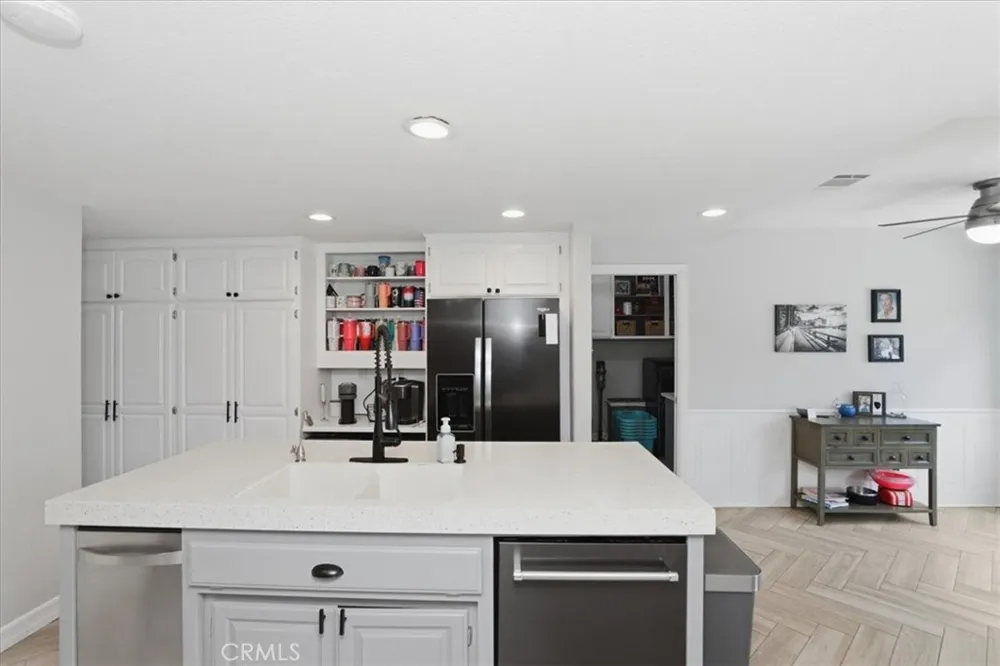 23447 Continental Canyon Lake, CA 92587