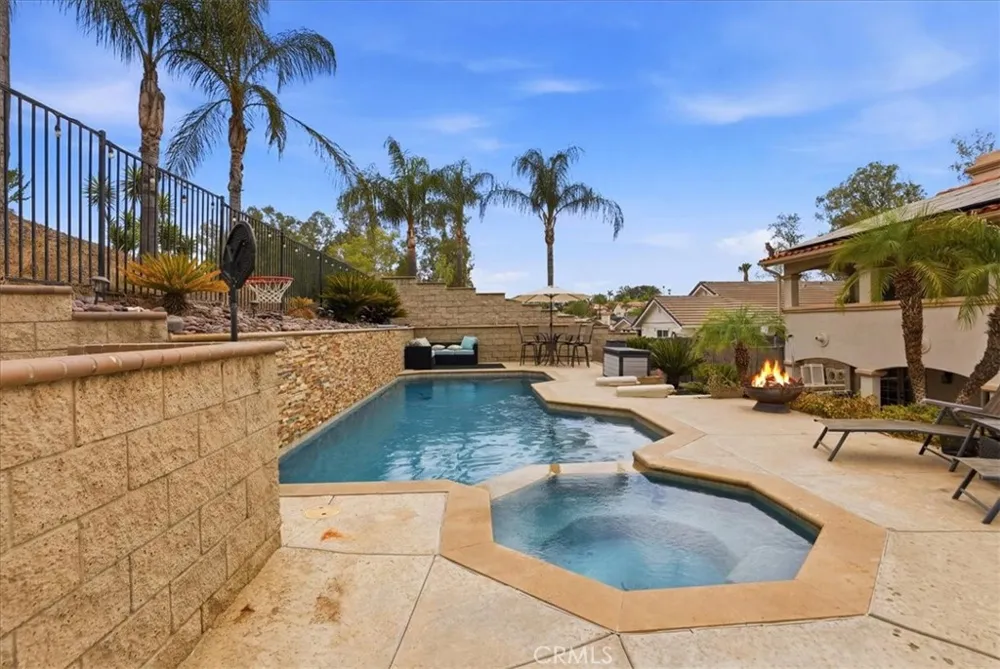 23447 Continental Canyon Lake, CA 92587