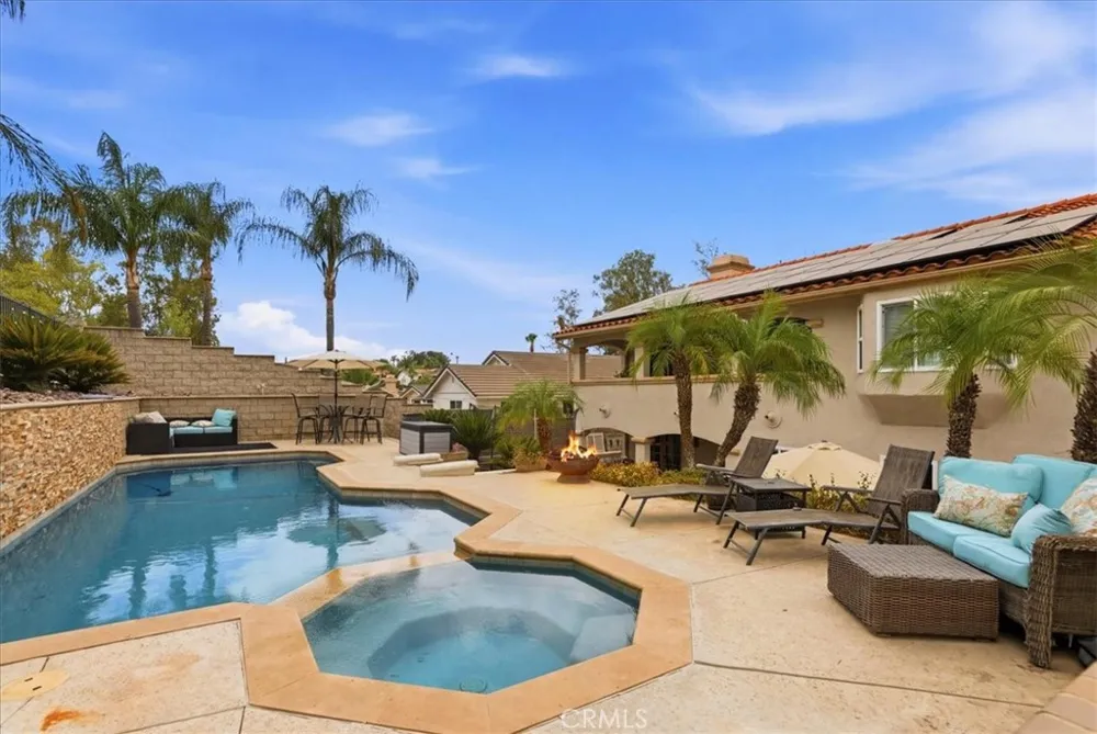 23447 Continental Canyon Lake, CA 92587