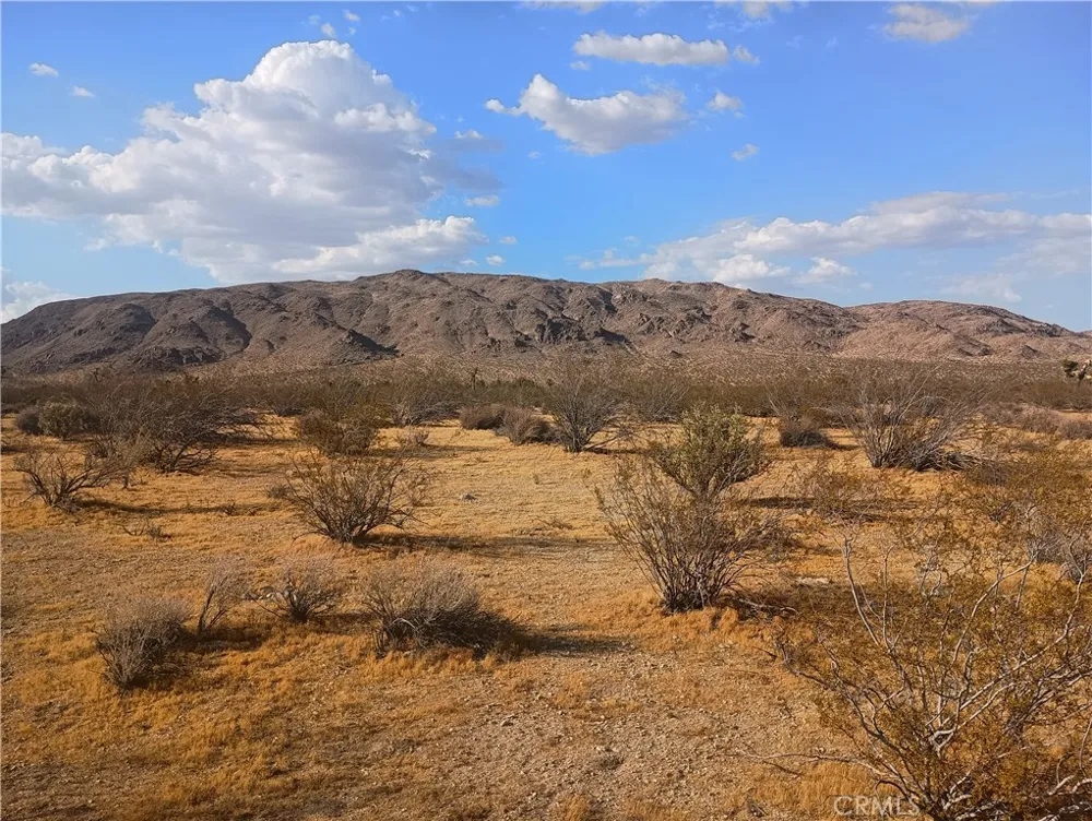 12963 Sunset Drive Lucerne Valley, CA 92356