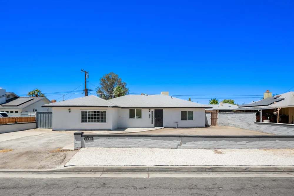 4140 E Calle San Antonio Palm Springs, CA 92264
