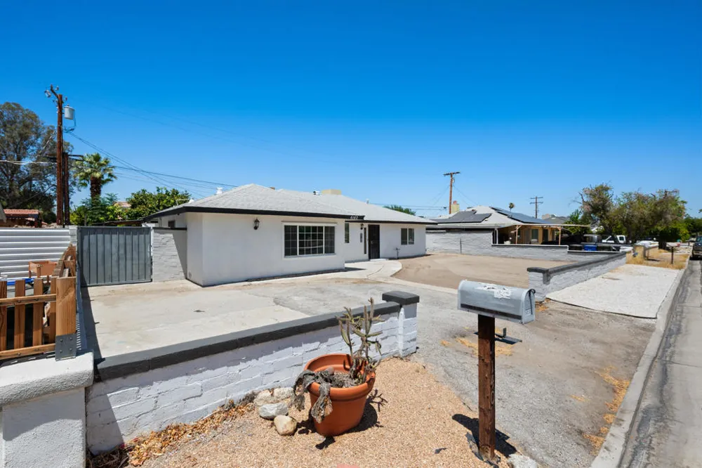 4140 E Calle San Antonio Palm Springs, CA 92264