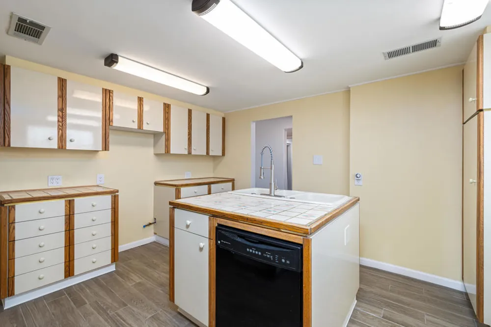 4140 E Calle San Antonio Palm Springs, CA 92264