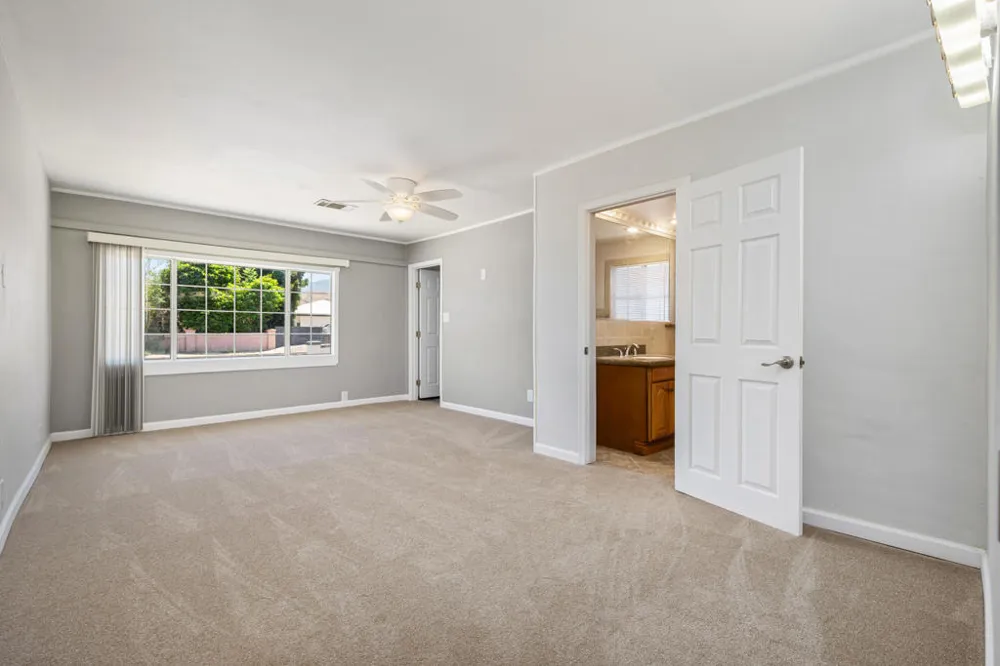 4140 E Calle San Antonio Palm Springs, CA 92264