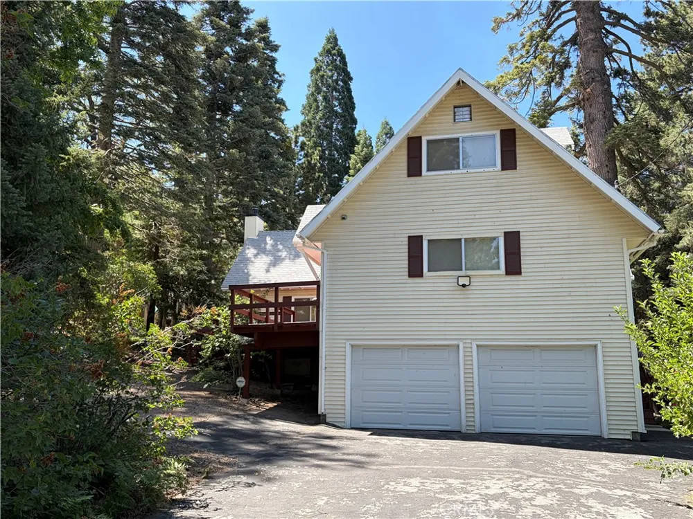 5974 Pine Angelus Oaks, CA 92305