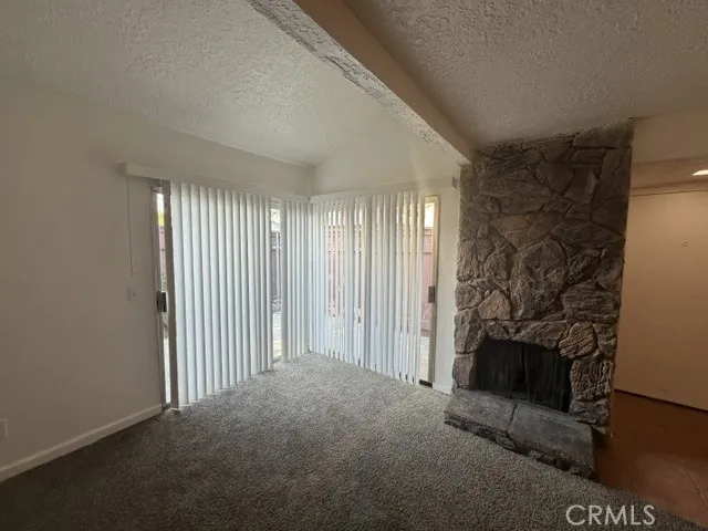 16605 Upland Ave #E Fontana, CA 92335