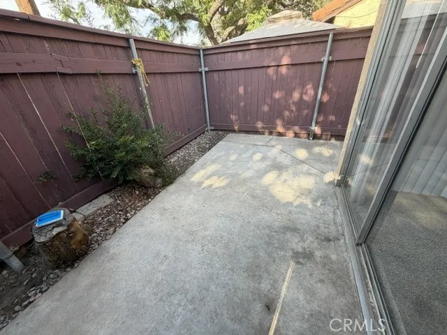 16605 Upland Ave #E Fontana, CA 92335