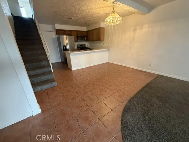 16605 Upland Ave #E Fontana, CA 92335
