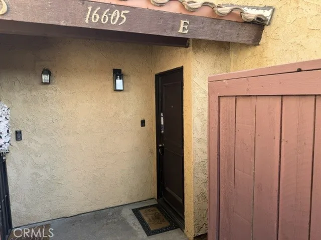 16605 Upland Ave #E Fontana, CA 92335