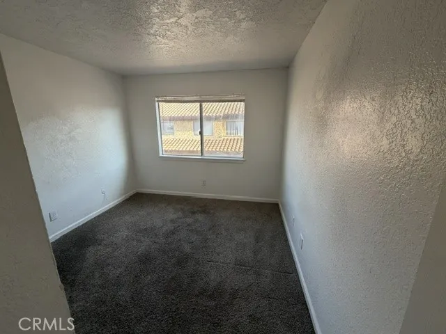 16605 Upland Ave #E Fontana, CA 92335