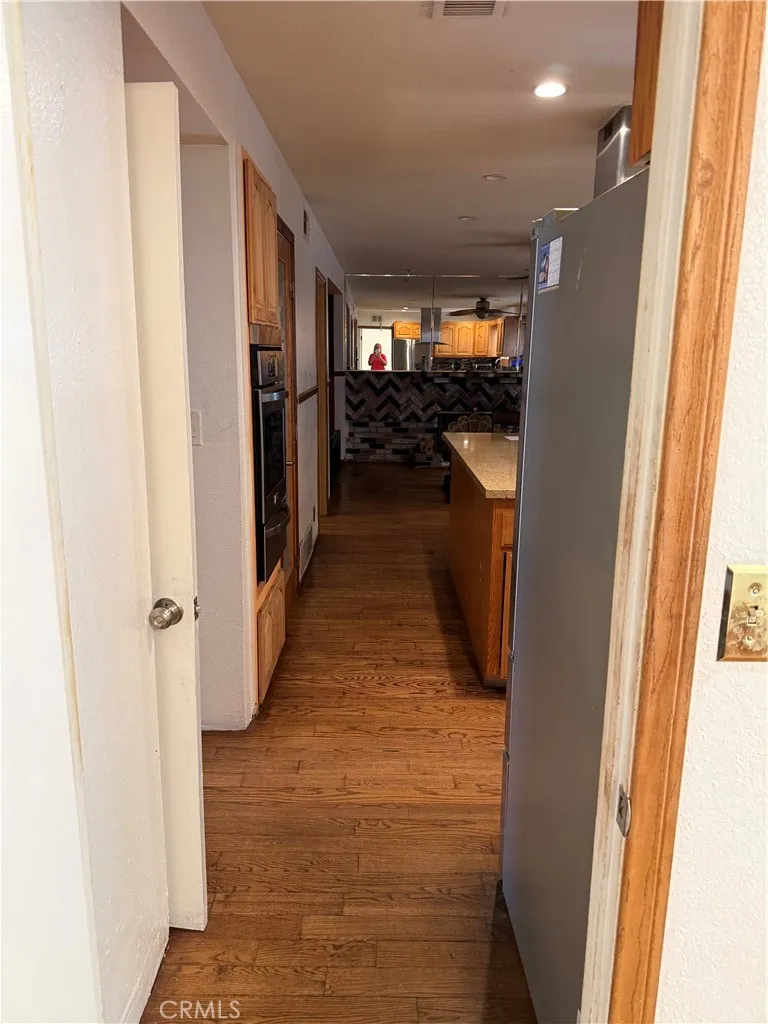 412 E Cassidy Carson, CA 90746