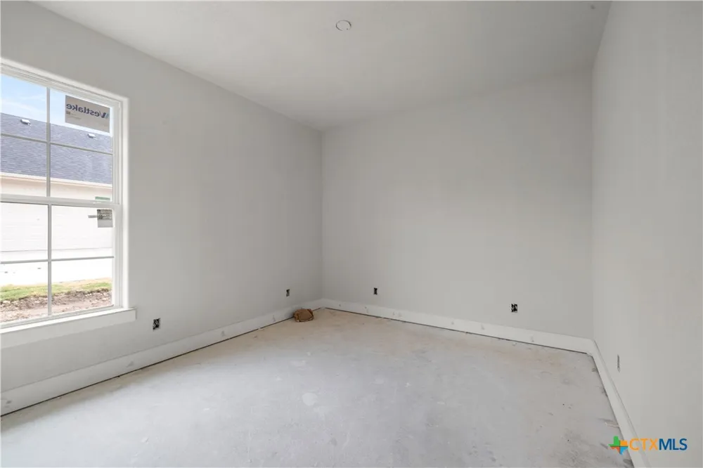 7909 Rock Crest Drive Moody, TX 76557