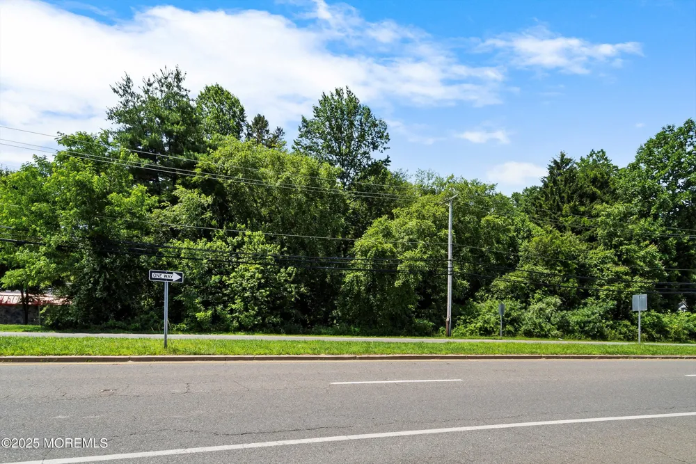 185 County Line Road Jackson, NJ 08527