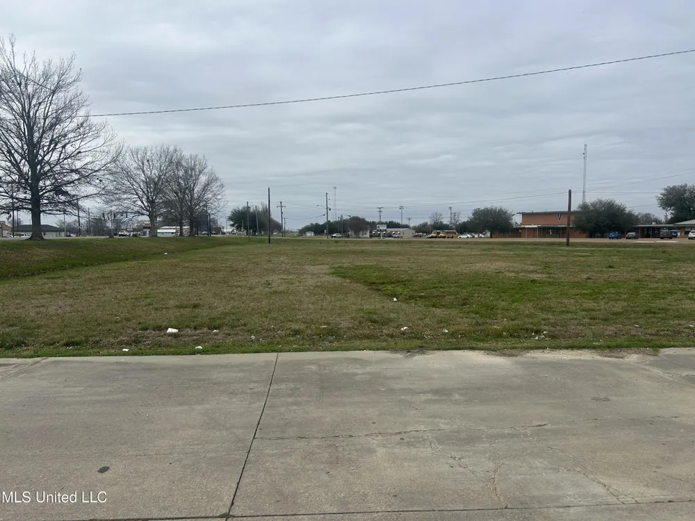 Hwy 84 A&h Vidalia, LA 71373