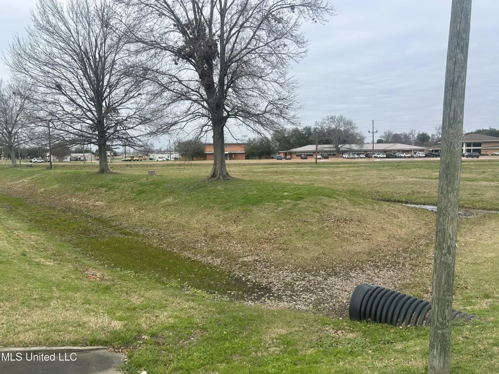 Hwy 84 A&h Vidalia, LA 71373