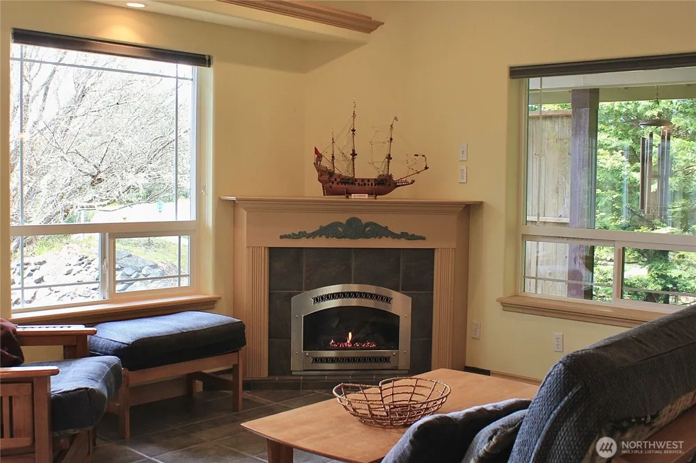 137 Razor Clam Drive SW Ocean Shores, WA 98569