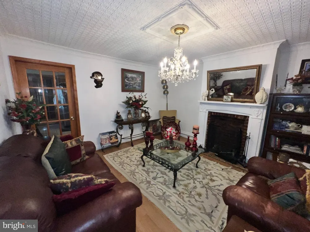 393 GLENWOOD AVENUE East Orange, NJ 07017