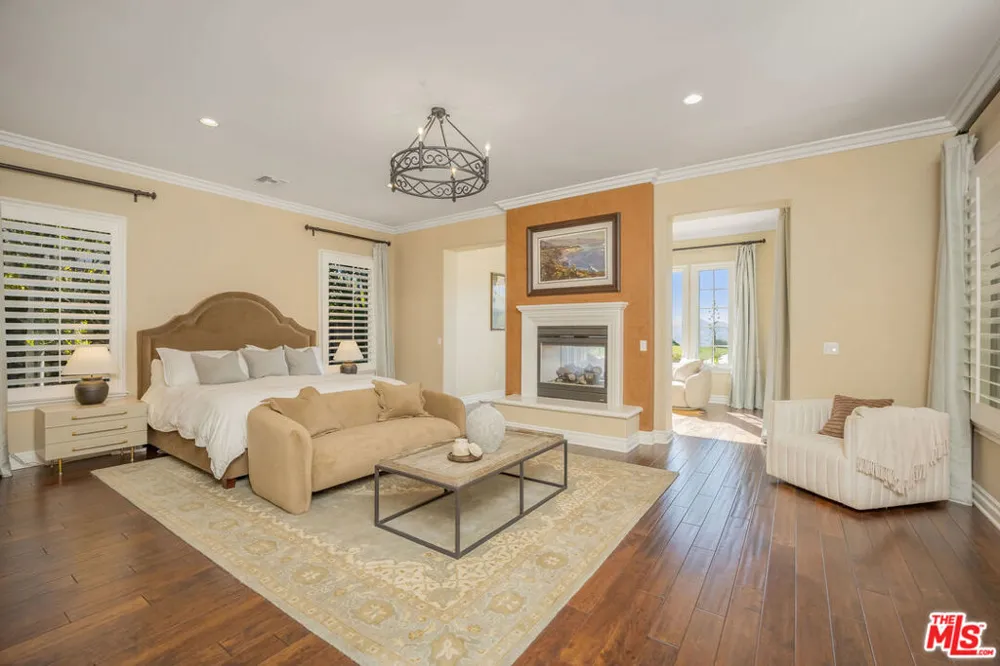 25420 Prado De Azul Calabasas, CA 91302