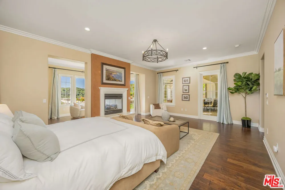 25420 Prado De Azul Calabasas, CA 91302
