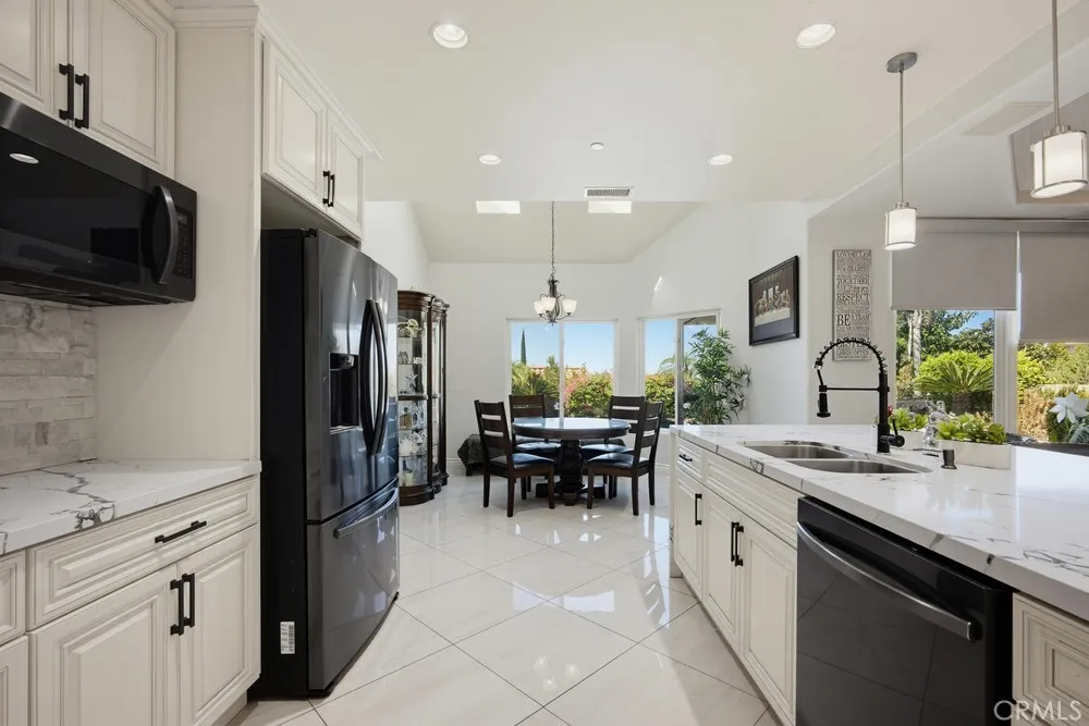 2525 Prospect Drive Upland, CA 91784