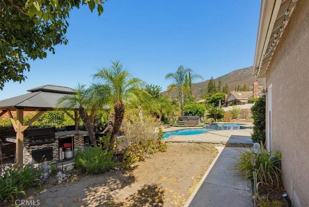 2525 Prospect Drive Upland, CA 91784
