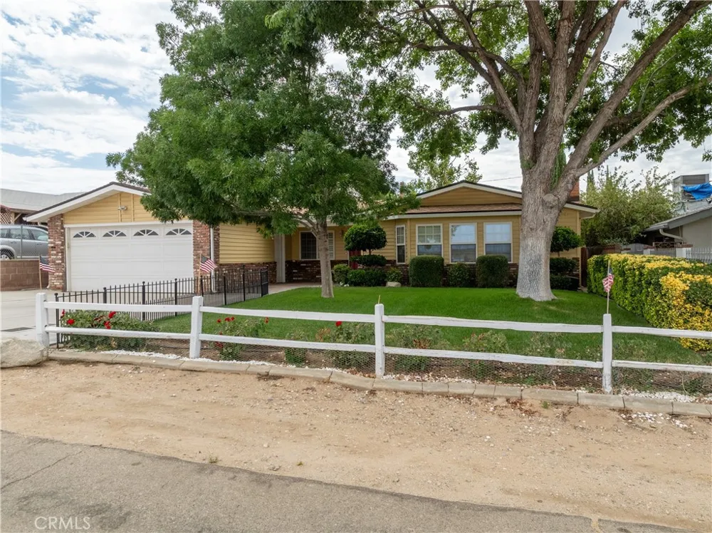 42123 45th Street W Quartz Hill, CA 93536