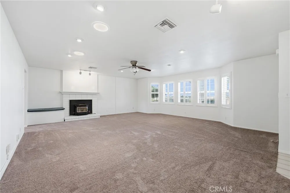 42123 45th Street W Quartz Hill, CA 93536