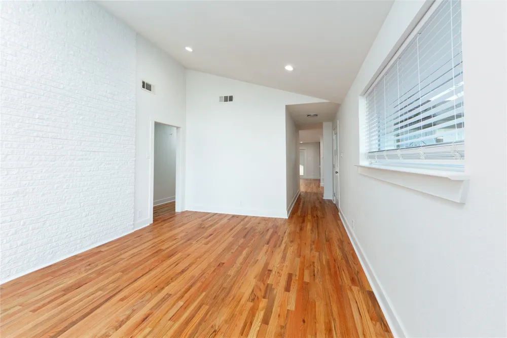 1241 Stevens Ridge Drive Dallas, TX 75211