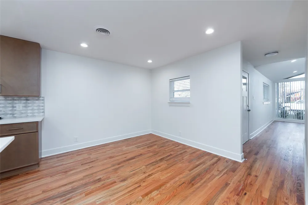 1241 Stevens Ridge Drive Dallas, TX 75211