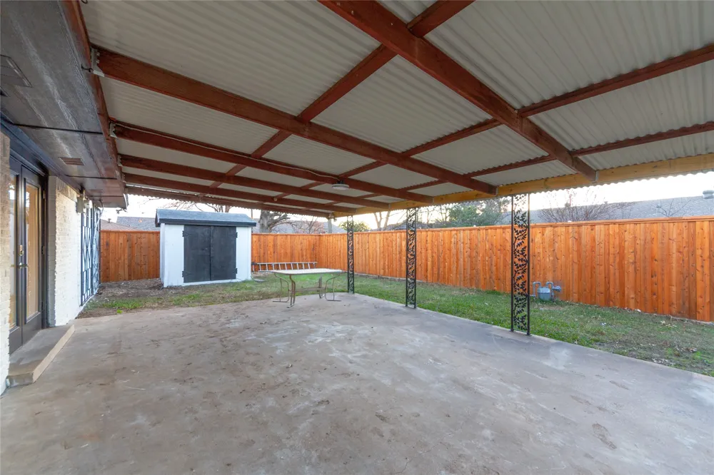 1241 Stevens Ridge Drive Dallas, TX 75211