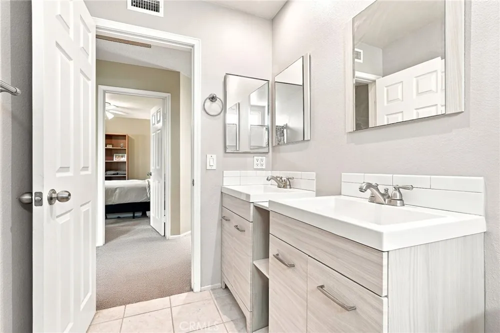 12456 Alderglen Street Moorpark, CA 93021