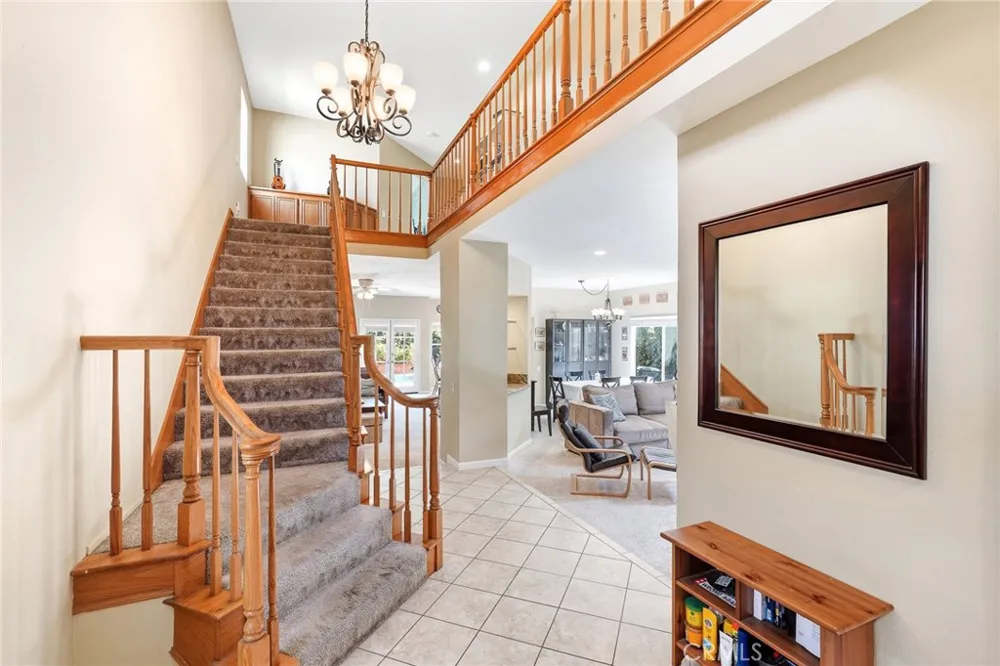 12456 Alderglen Street Moorpark, CA 93021