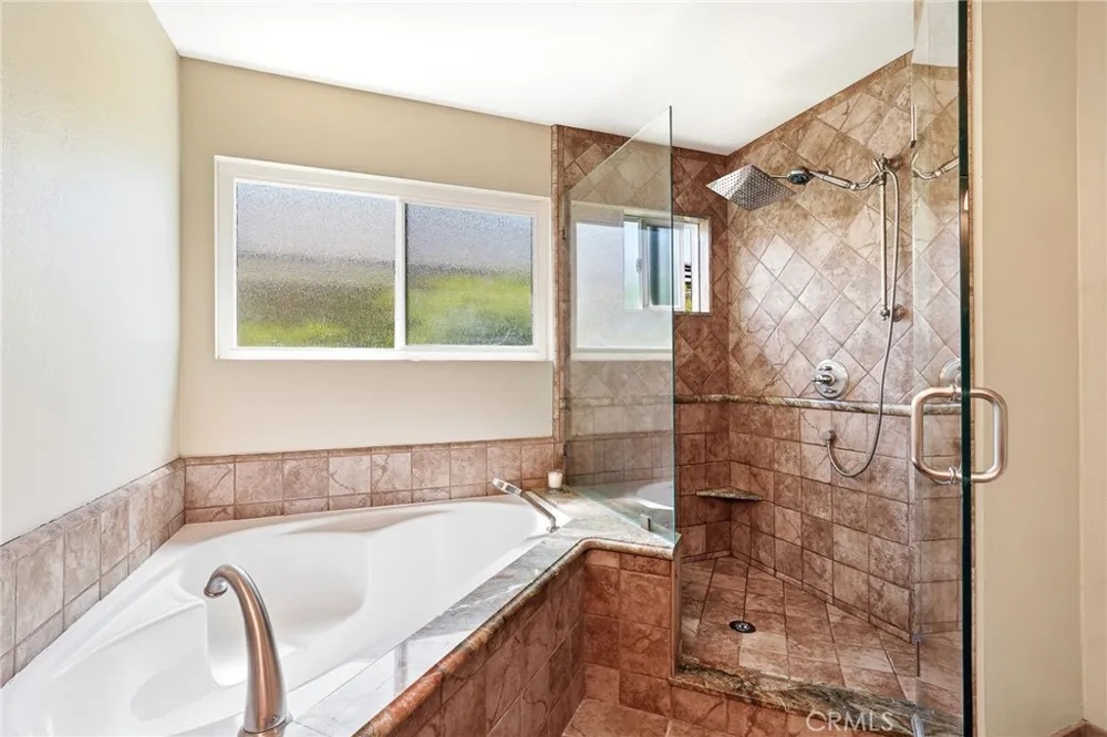 12456 Alderglen Street Moorpark, CA 93021
