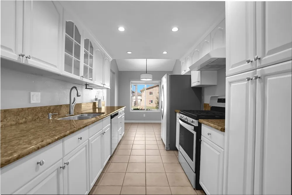 2956 Haddonfield Fullerton, CA 92831