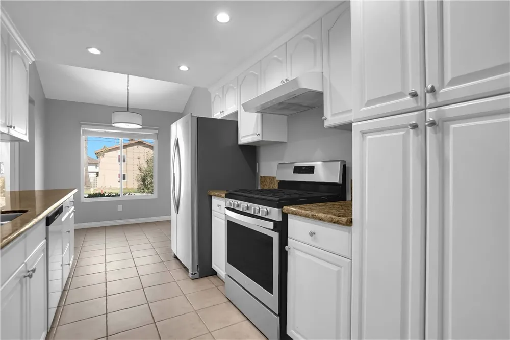 2956 Haddonfield Fullerton, CA 92831