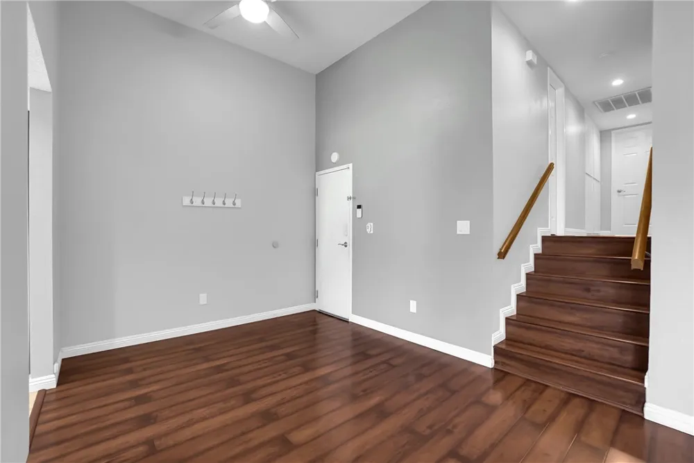 2956 Haddonfield Fullerton, CA 92831