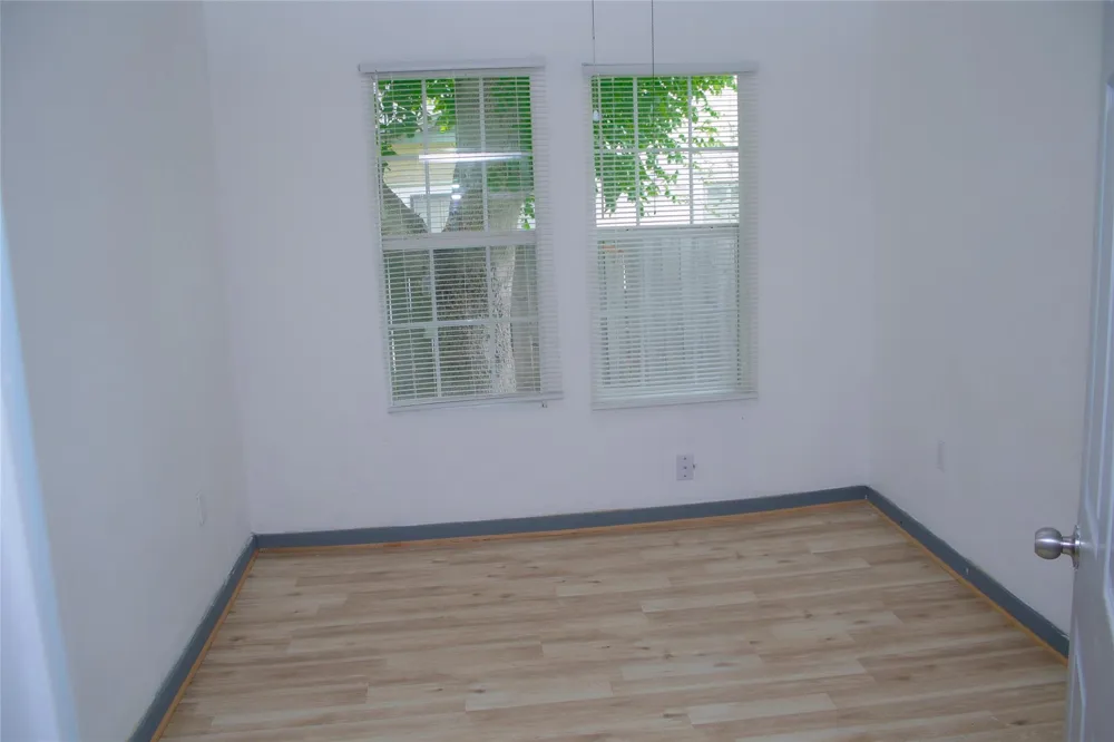 1310 4th Street Rosenberg, TX 77471