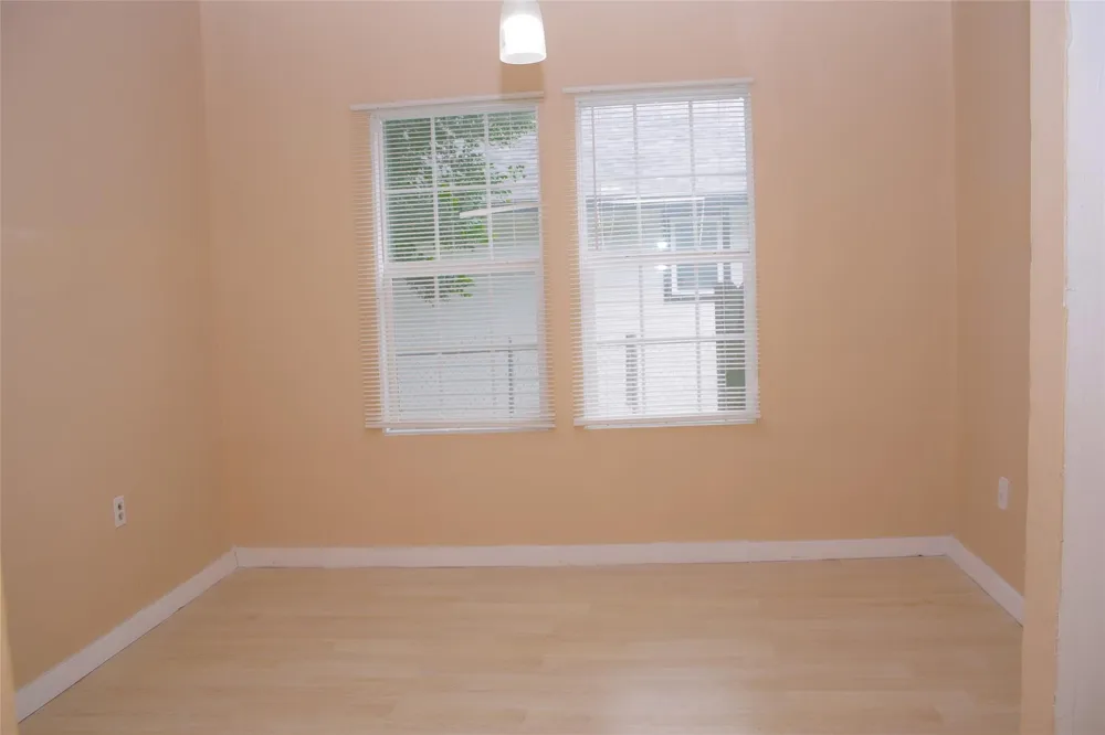 1310 4th Street Rosenberg, TX 77471