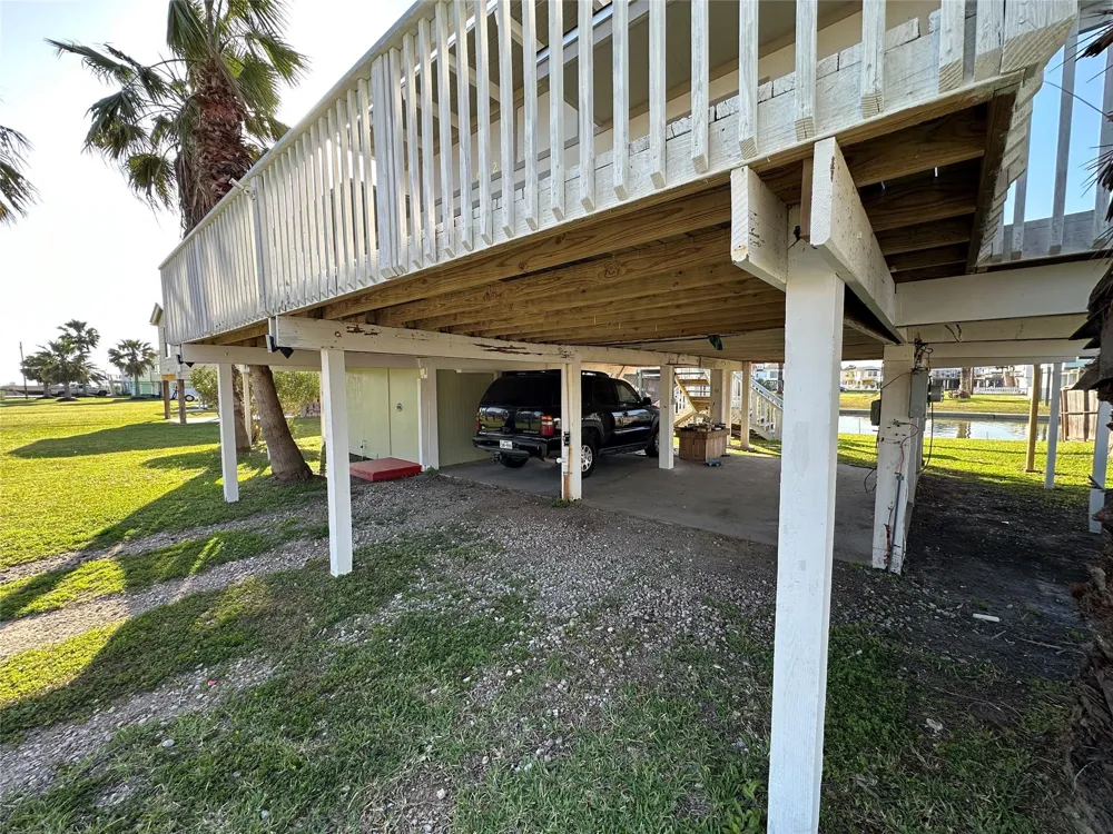 16622 Nassau Way Jamaica Beach, TX 77554
