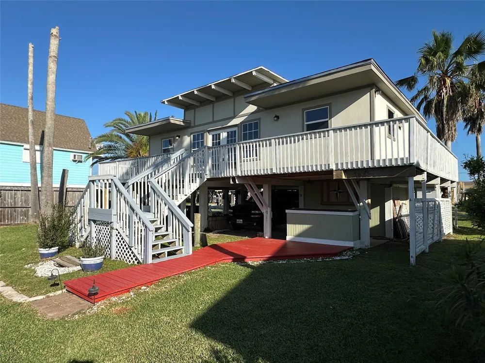 16622 Nassau Way Jamaica Beach, TX 77554