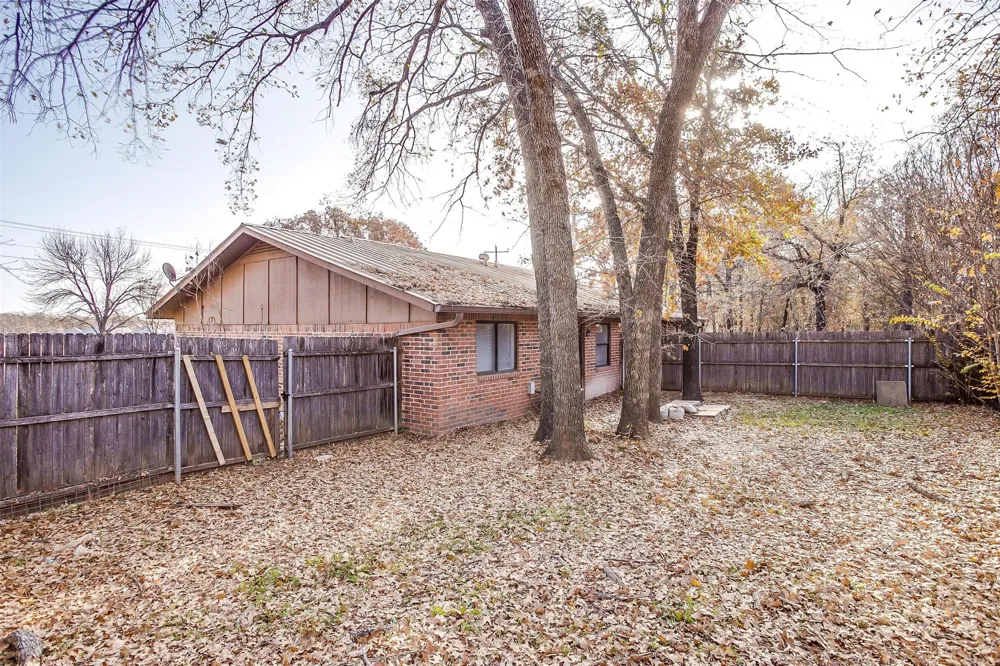 6530 Fall Creek Highway Granbury, TX 76049