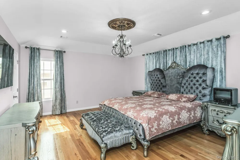 2800 Janet Avenue North Bellmore, NY 11710