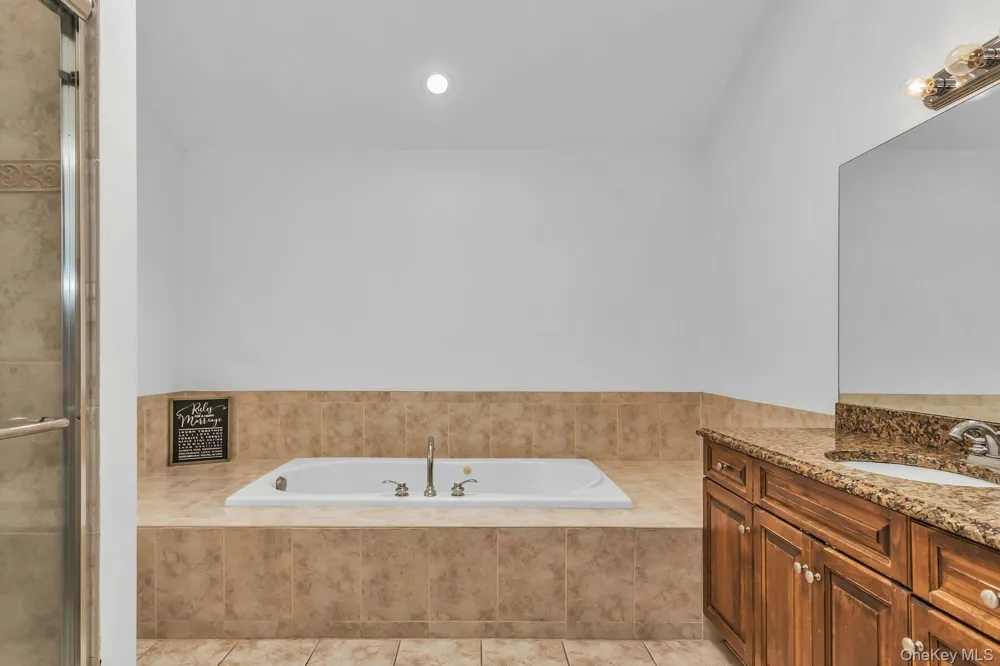 2800 Janet Avenue North Bellmore, NY 11710