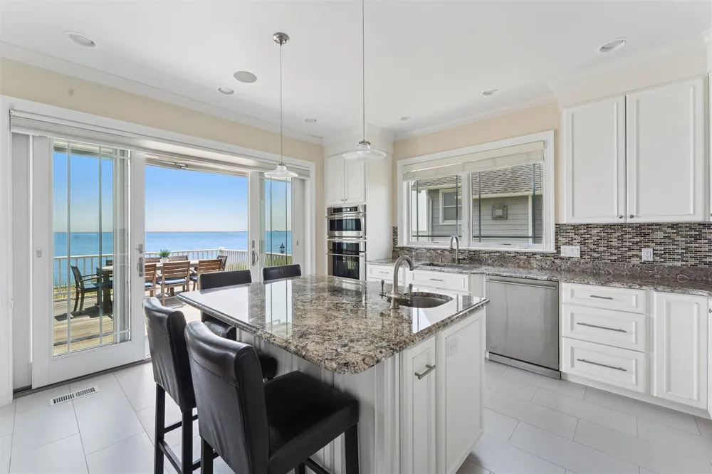 9 Shinnecock Road East Quogue, NY 11942