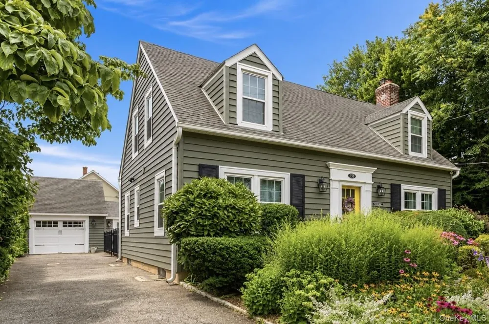 158 Wilson Avenue Westbury, NY 11590